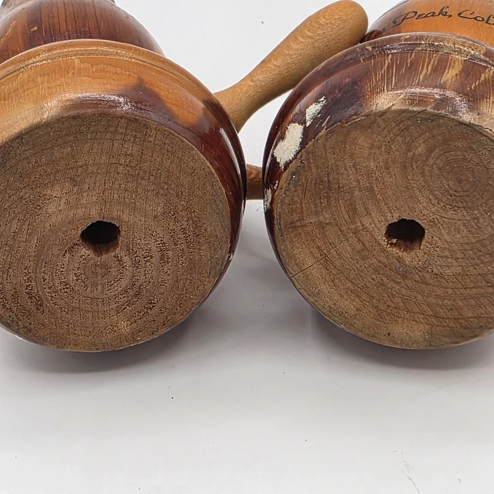 Vintage Hand‎ Turned Wooden Salt Pepper Shakers Set Pikes Peak Colorado Souvenir